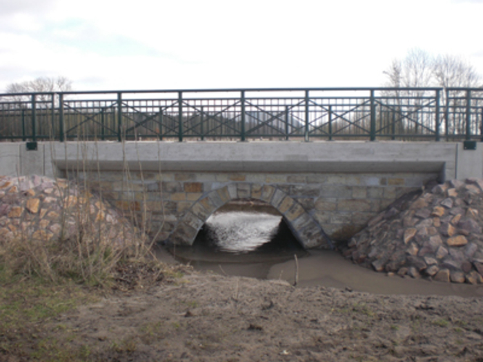 Auhagen Gewölbebrücke über den Mordgraben